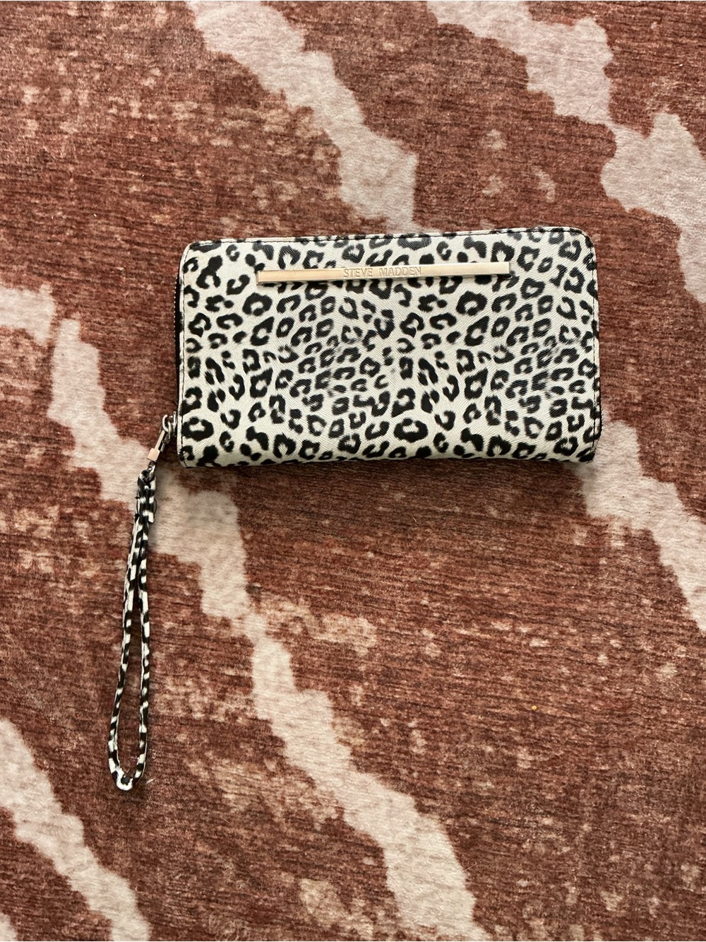 Y2K Steve Madden Leopard-Print Wristlet Wallet - Black & White